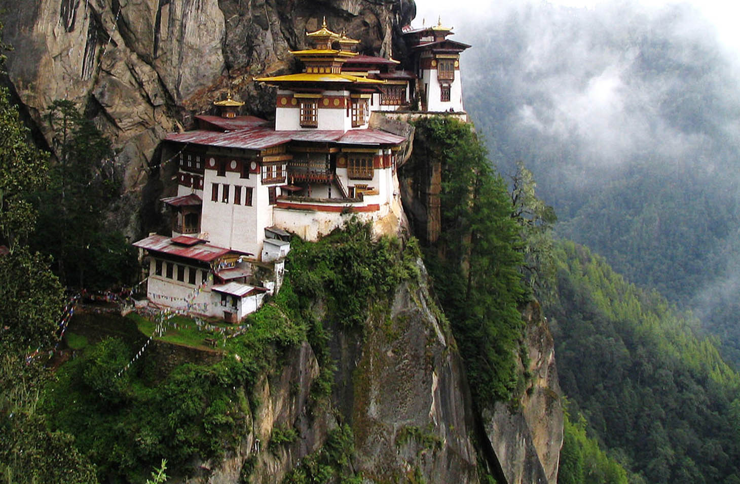 Bhutan Culture & Druk Path Trek-10 Days