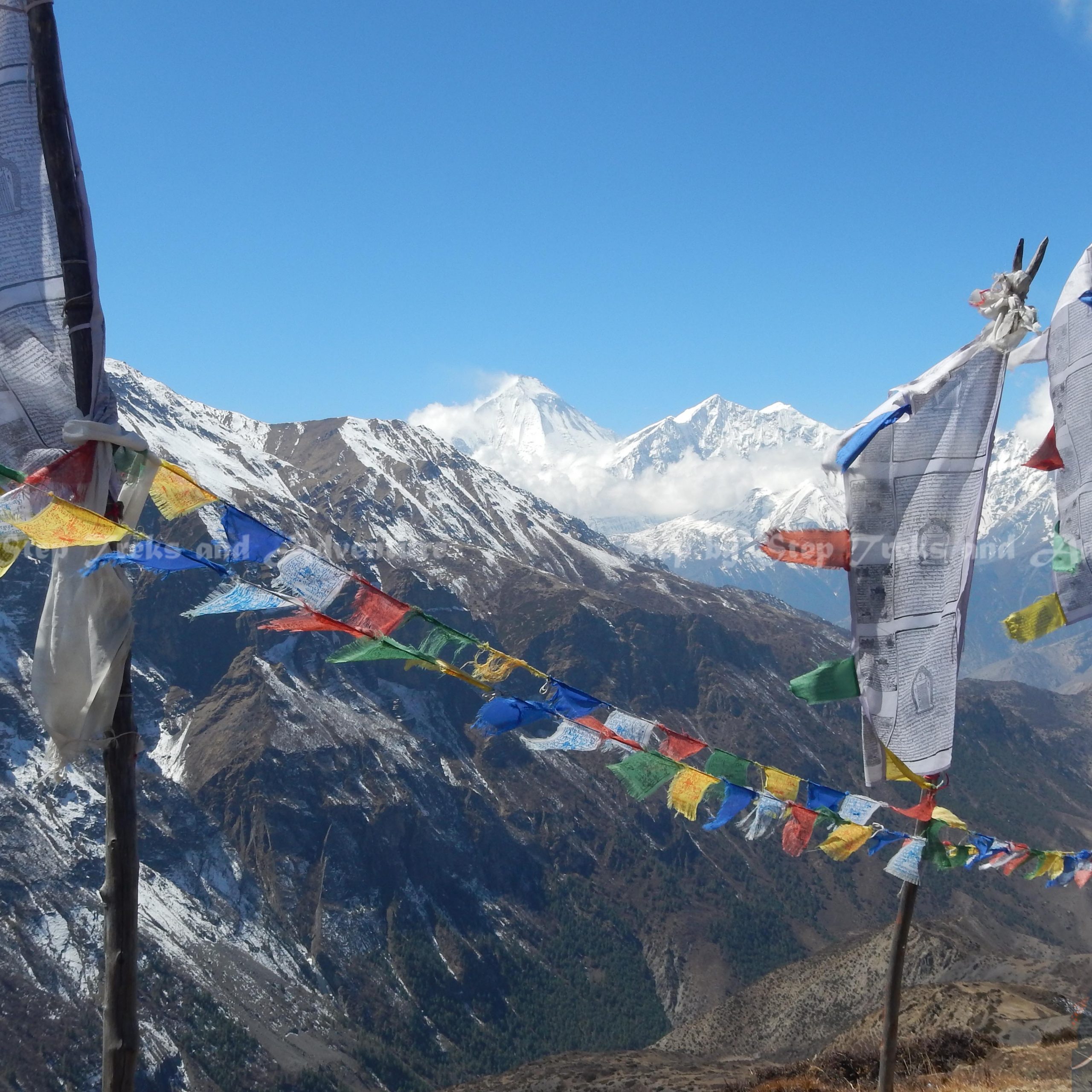 Manaslu Larke-La Pass Trek -17 Days